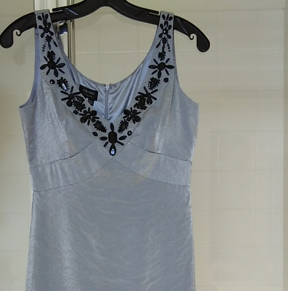 Nicole Miller Sleeveless Party Dress